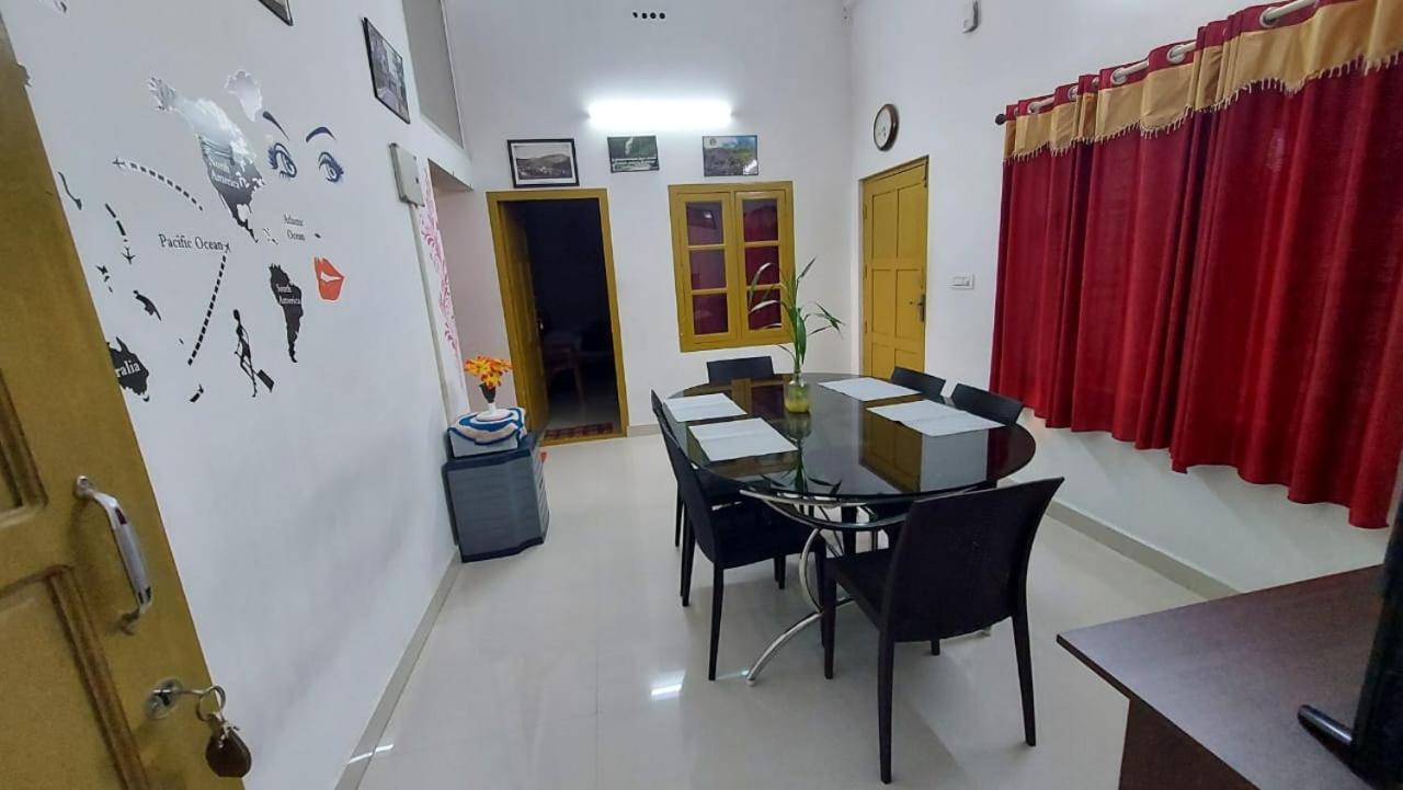 Greenpepperhomestay Munnar Anaviratty ภายนอก รูปภาพ