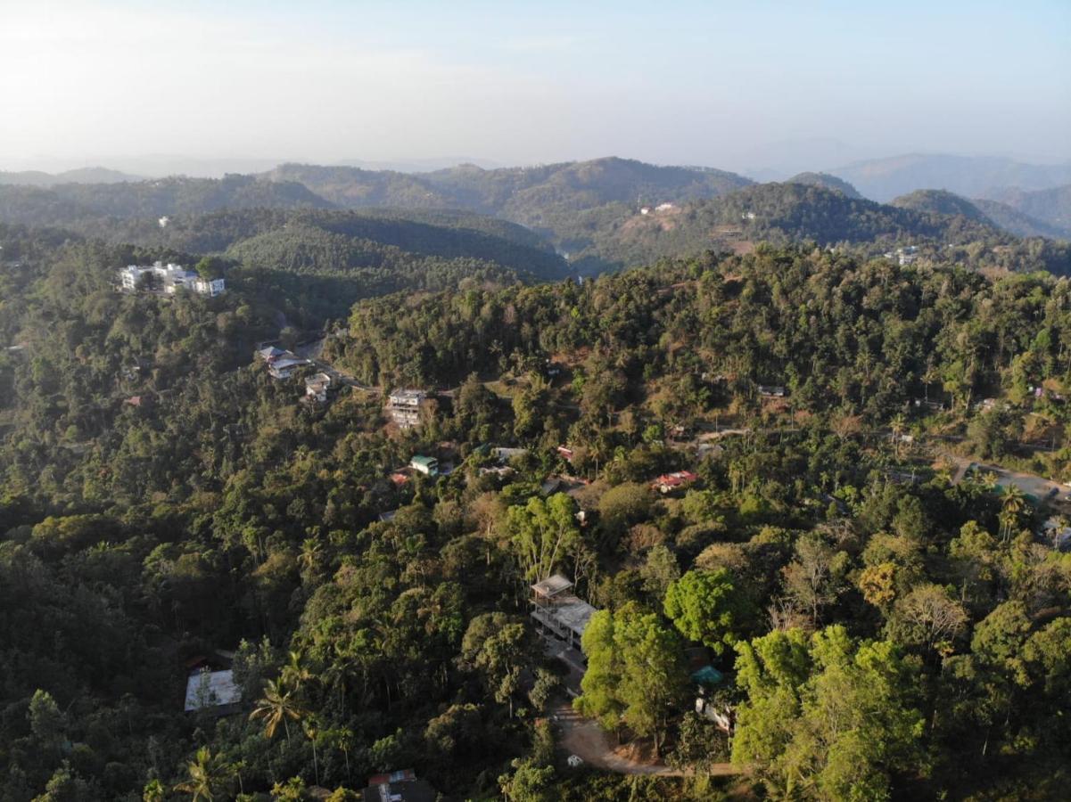 Greenpepperhomestay Munnar Anaviratty ภายนอก รูปภาพ