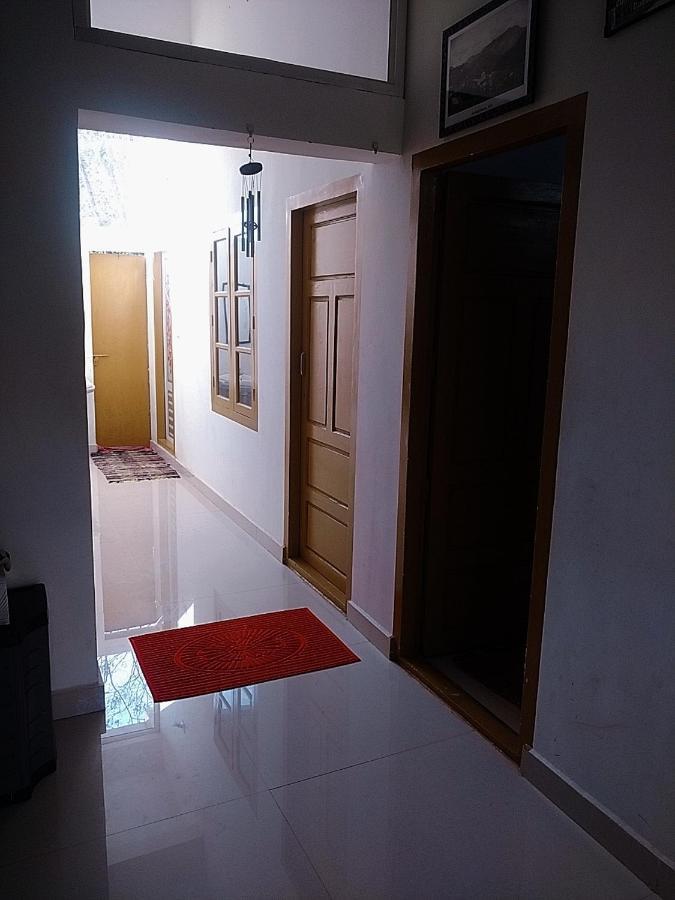 Greenpepperhomestay Munnar Anaviratty ภายนอก รูปภาพ