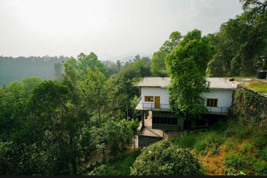 Greenpepperhomestay Munnar Anaviratty ภายนอก รูปภาพ